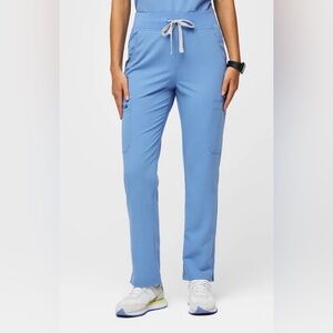 FIGS Straight-Leg Scrub Pants in Ceil Blue